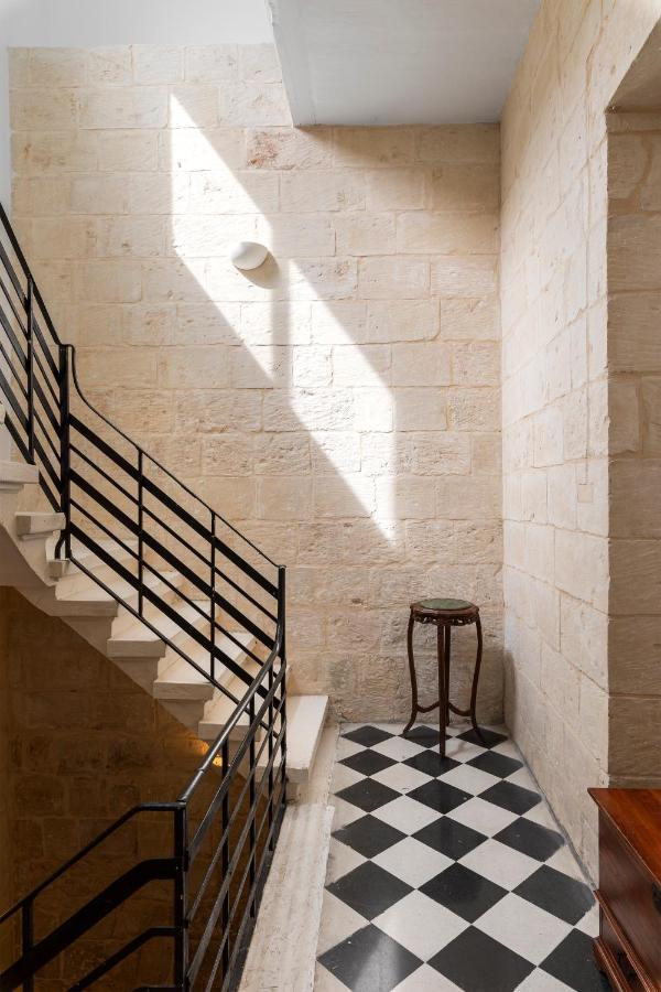 Traditional & Modern Maltese Townhouse - Rooftop Terrace And Sea Views, Close To Birgu Waterfront * Cospicua